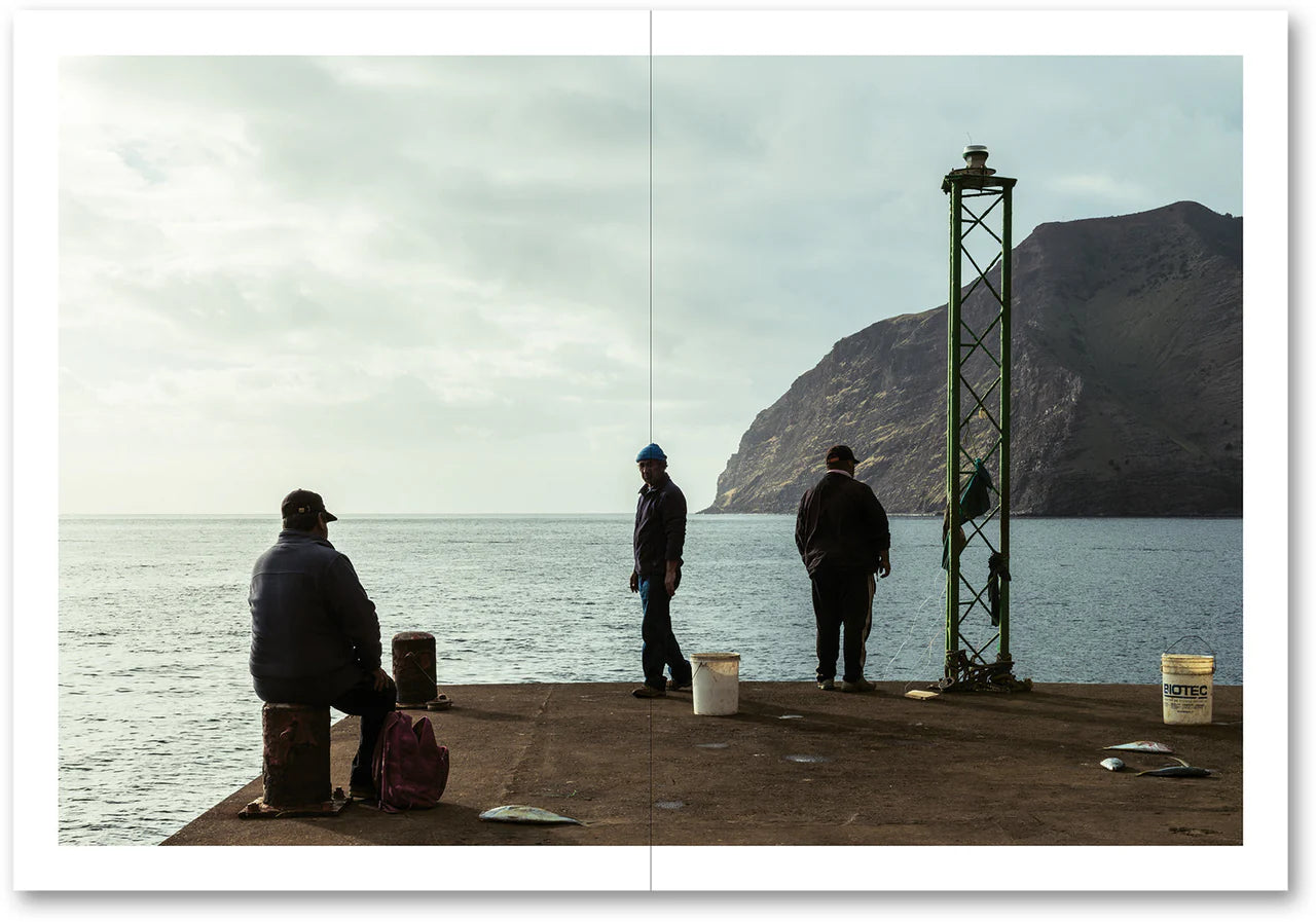 LA CASA ISLA · Anne Golaz