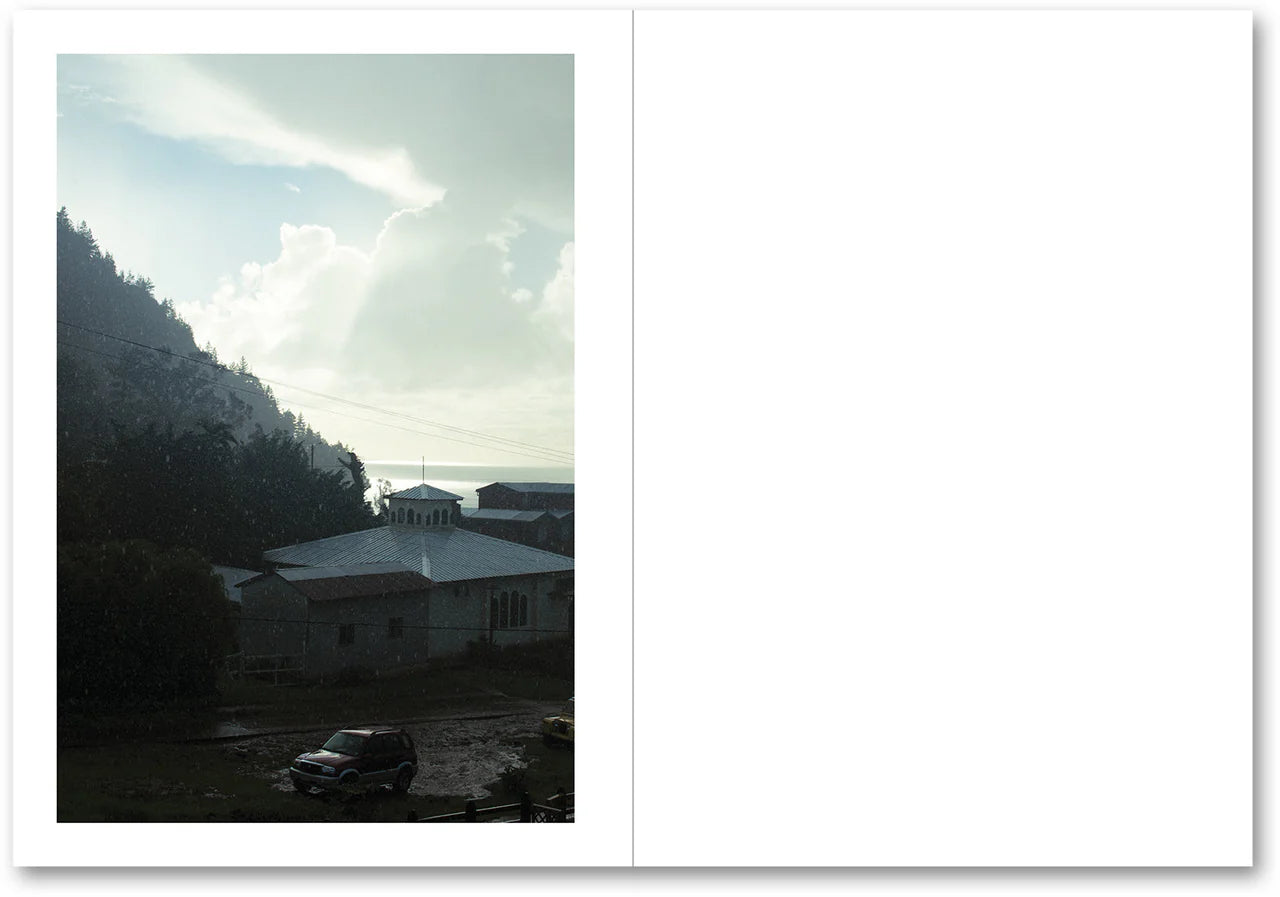 LA CASA ISLA · Anne Golaz